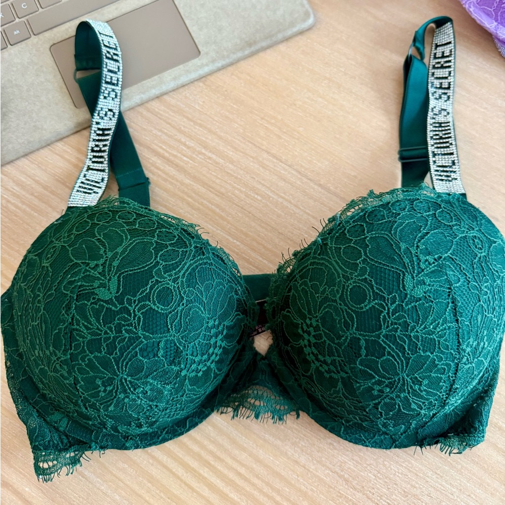 Victoria's Secret Emerald Green Lace Push-Up Bra with Branded Straps